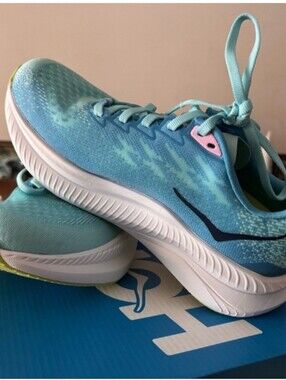 HOKA New In Box HOKA Mach 6 Women's Cloudless Waterpark (Color) Size 6.5